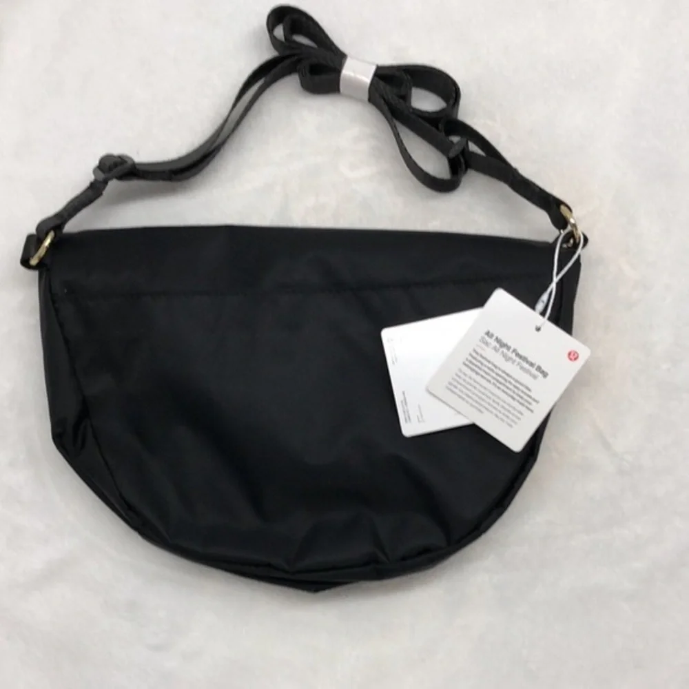 💼 Lululemon Festival Bag 5L • Black/Gold • New - Picture 4 of 5